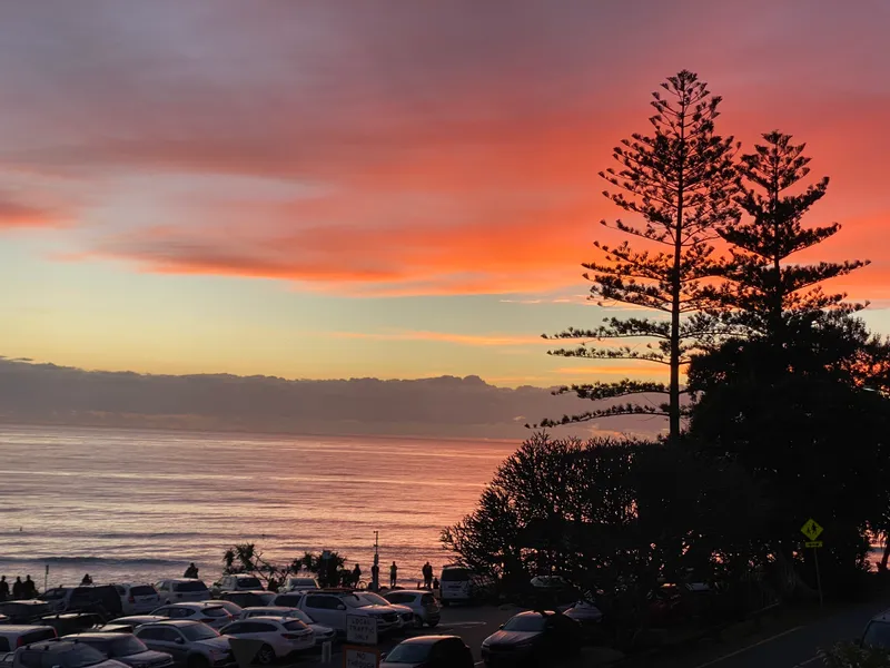 3 bedroom fully furnished beachfront apartment 