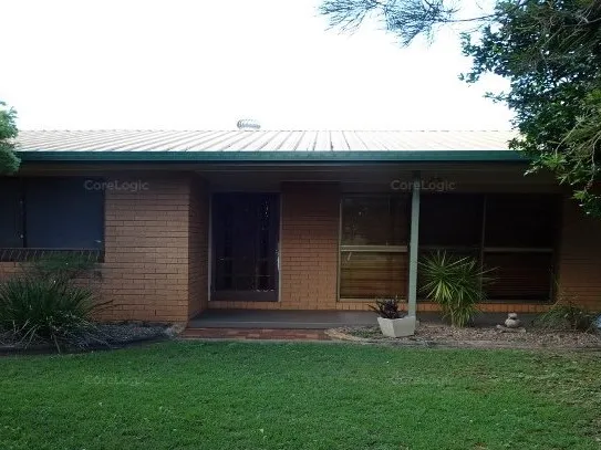 Investment or Live in, 4 bedrooms 1 bathroom.