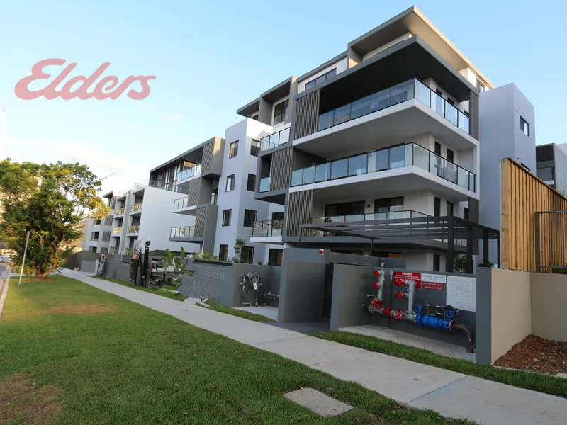 Near New Well Maintained  2 Bedroom Apartment