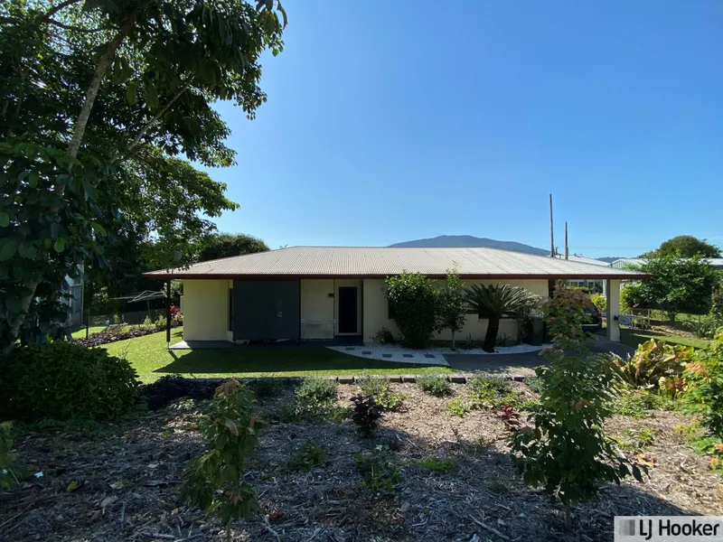SOLID VALUE CLOSE TO TOWN