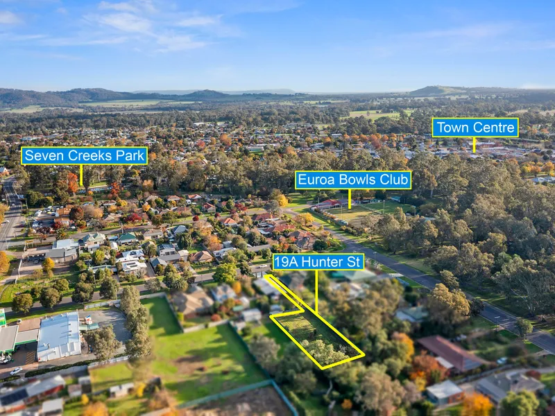 Sought After Location - Serviced Residential 1,182m2 Building Allotment - Walking Distance to Shopping / Sevens Creek
