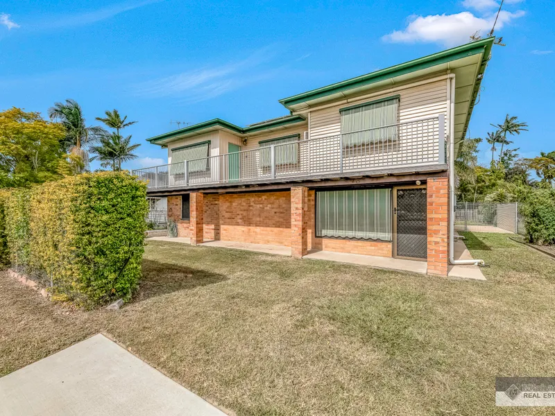 Discover Your Dream Home in Walkervale: A Spacious 2-Storey Gem with Endless Potential