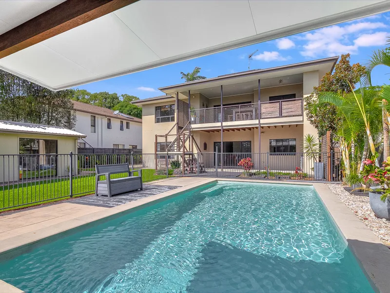 Fully Furnished Luxury Home in Terranora