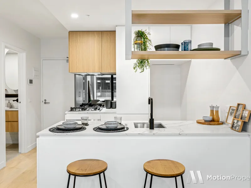 Superb Inner-City Living With Resort Style Amenities