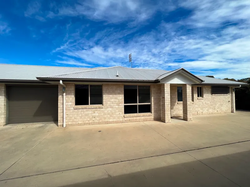 QUALITY 3 BEDROOM UNIT