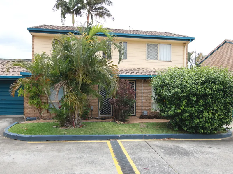 Two Bed Townhouse in a Great Complex