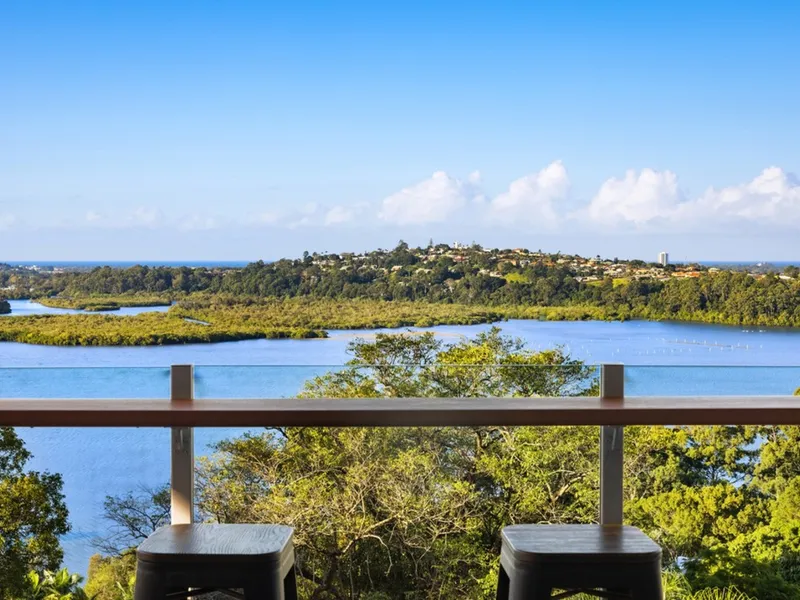 Substantial Contemporary Residence. Vast Water and Ocean Views