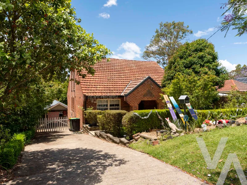 3 Bedroom home in popular leafy suburb