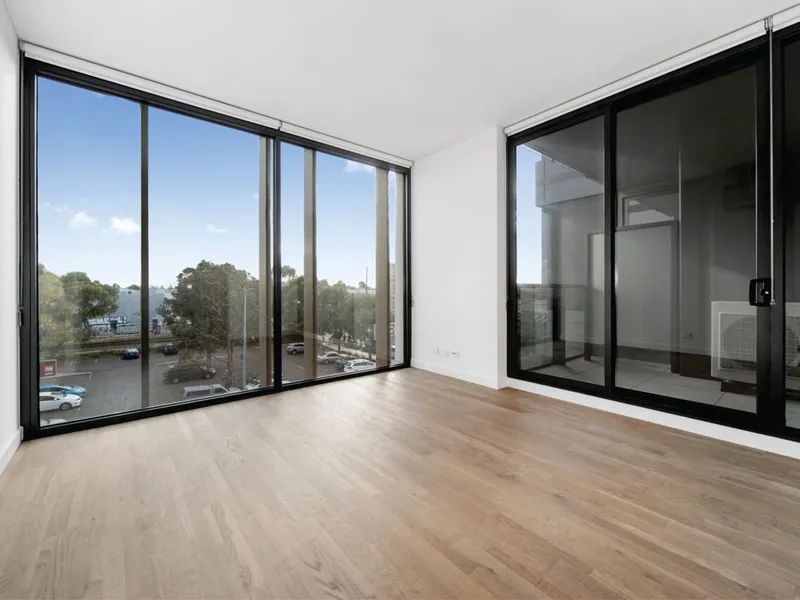 LUXURY INNER CITY LIVING
