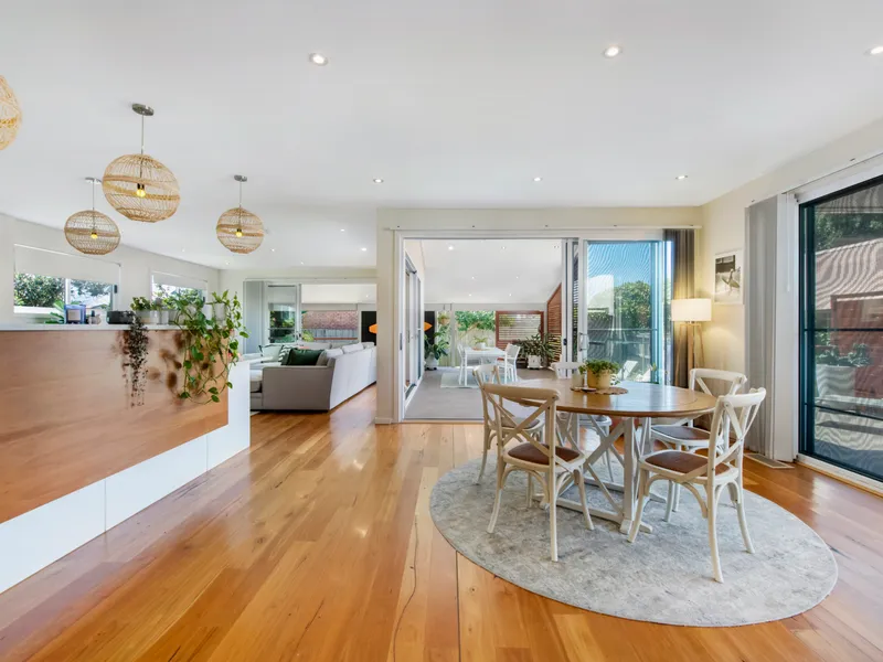 Ultimate Beachside Entertianer