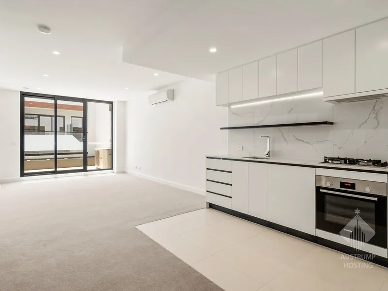 Contemporary Townhouse in the centre of Clayton