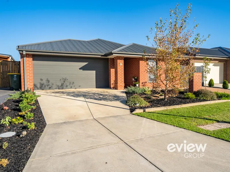 Simple, low maintenance in Whytesands.