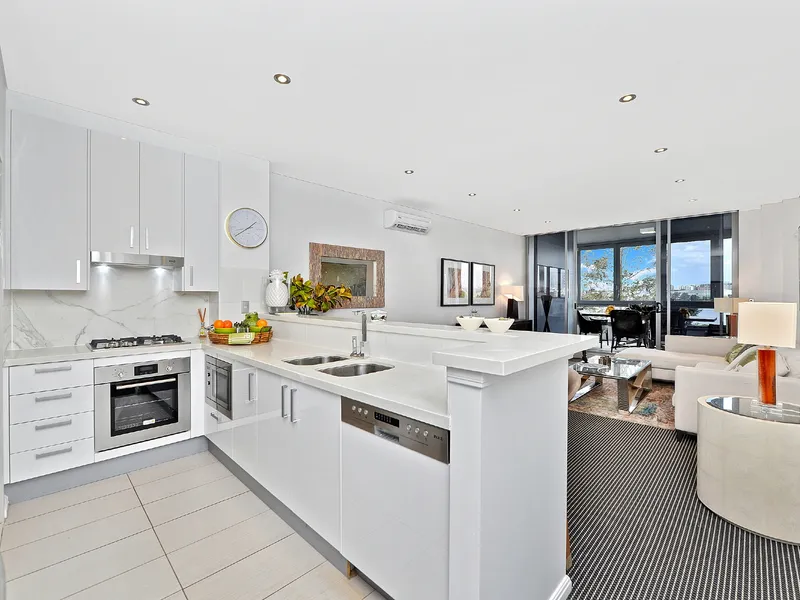 DIAMOND COLLECTION AT SIENNA BY THE BAY