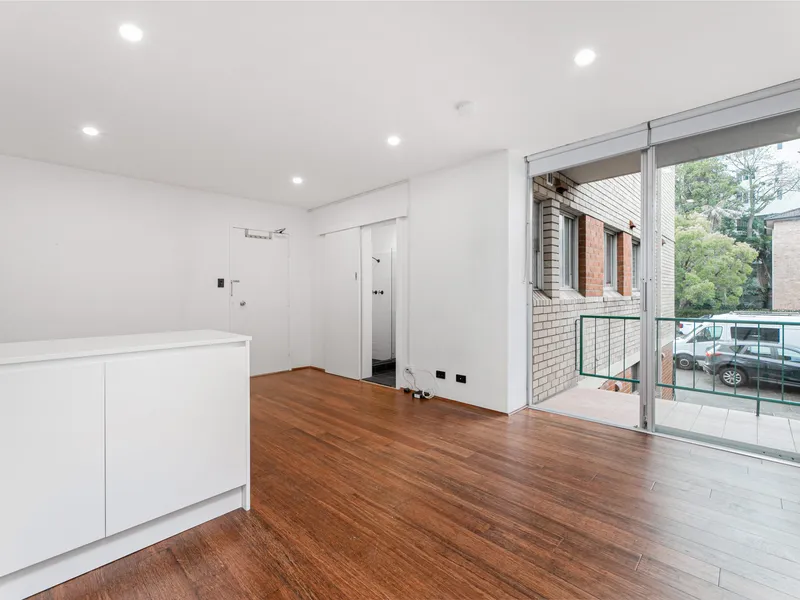 Newly renovated large size studio with car space for lease in the heart of BONDI