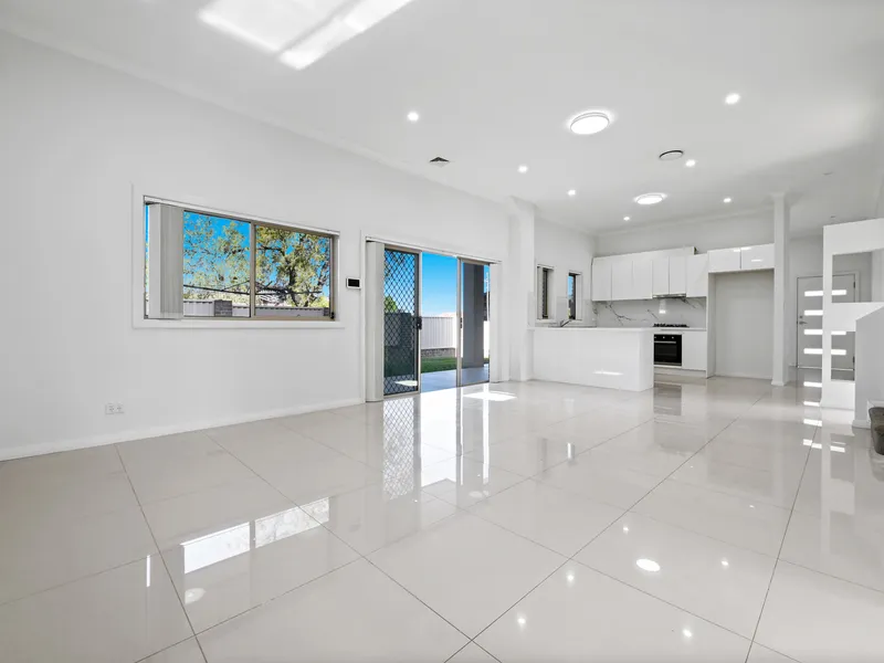 MODERN & SPACIOUS LIVING