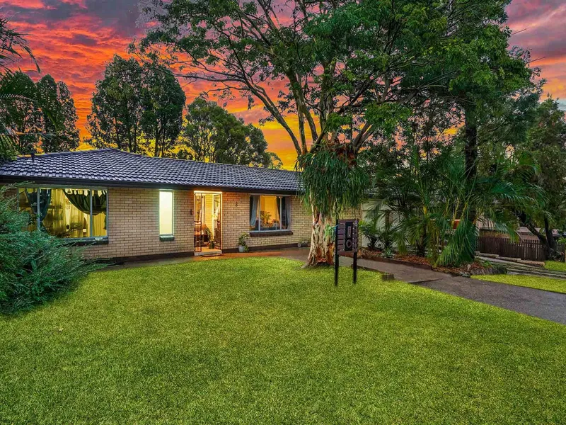 CLOSE TO ALL AMENITIES & FACILITIES