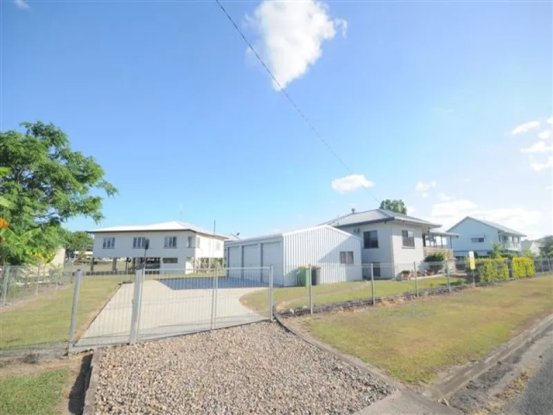 FRESH NEAT AND CLEAN - IDEAL FAMILY HOME IN GOOD TOWN LOCATION