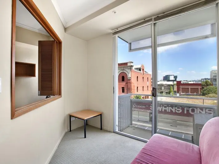 Furnished Living in Excellent Location