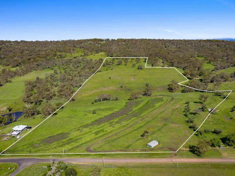 Rare 50 Acre Block with Water Licence Close to Town - Panoramic Views & Unbeatable Lifestyle