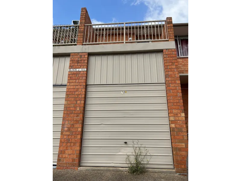 3BEDs Townhouse CLOSE TO SCHOOLS & TRANSPORT