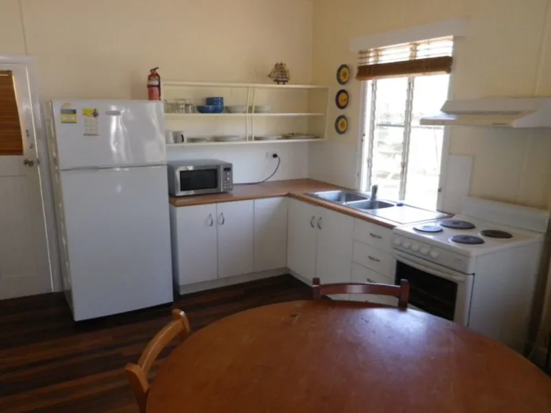 Downstairs flat at Lucinda!