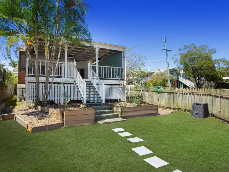 CHARM, CHARACTER & PRIVACY IN CAMP HILL!