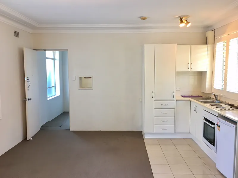 Highly Convenient Location, One Bedroom Apartment with Parking 