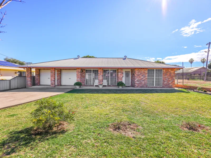 10 WARREGO STREET MANILLA