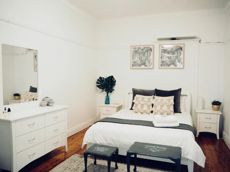 1 Bedroom Apartment in great location 