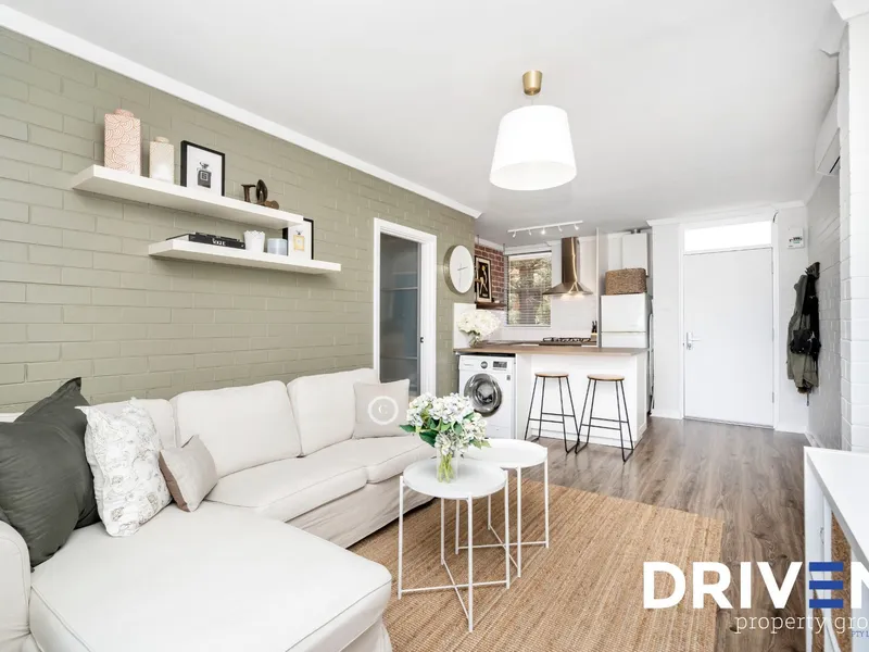 A Renovation Like No Other – Modern Elegance at its Best