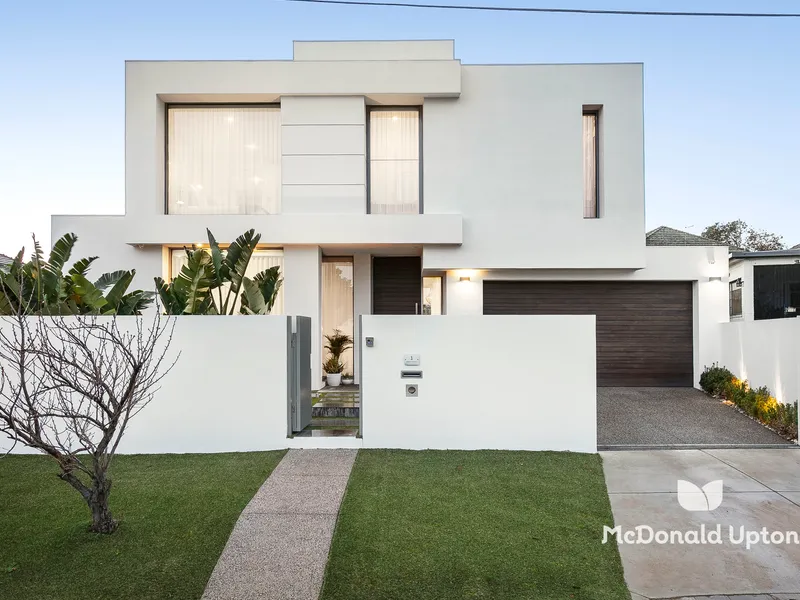 Spectacular Resort-Style Luxury