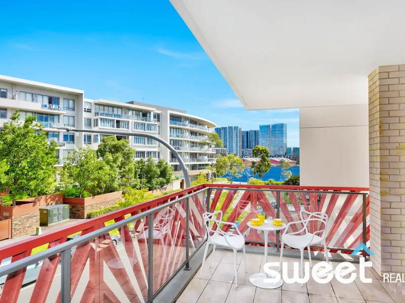 218 sqm on Title I 64 sqm 2.5 Car Spaces plus storage cage