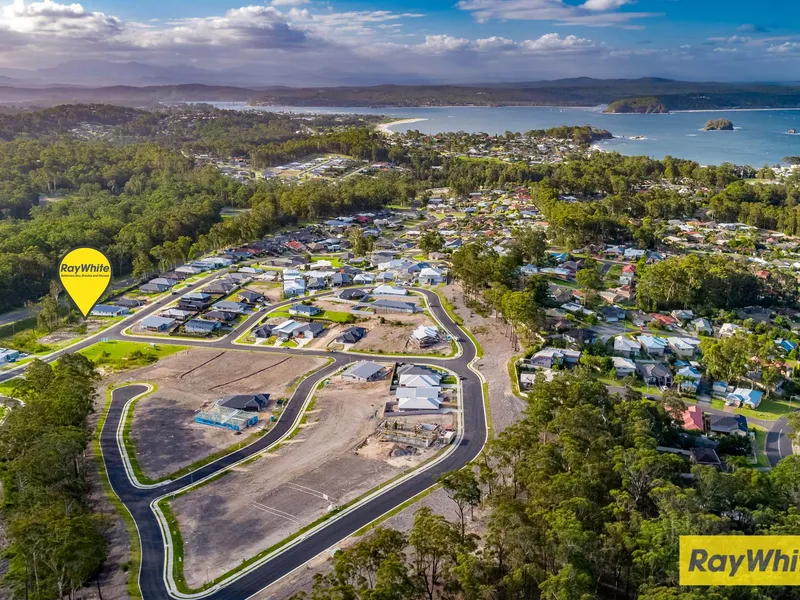 SUNSHINE BAY - NEAR LEVEL LAND