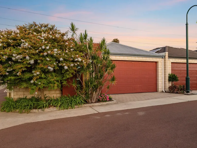 FIRST TIME OFFERED! OPEN SAT 4TH MARCH 11:00-11:30AM