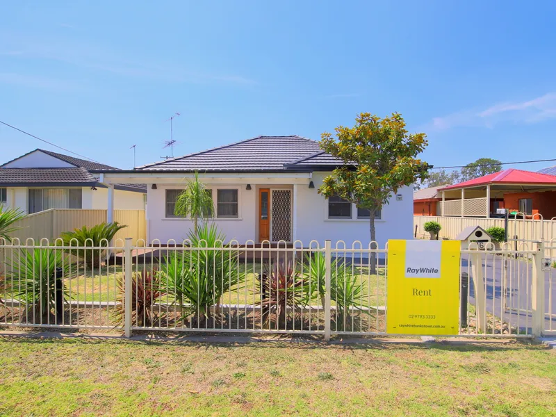 TO INSPECT THIS PROPERTY YOU MUST REGISTER PRIOR TO THE OPEN HOME