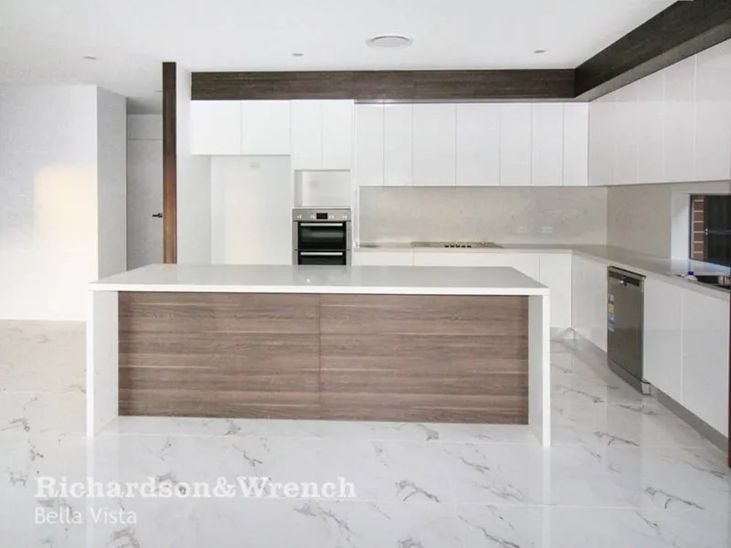 SPACIOUS FAMILY HOME