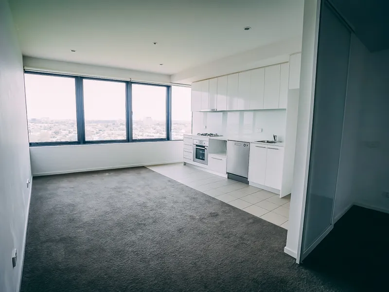 NRAS Property - Modern Apartment with Views from the 16th Floor