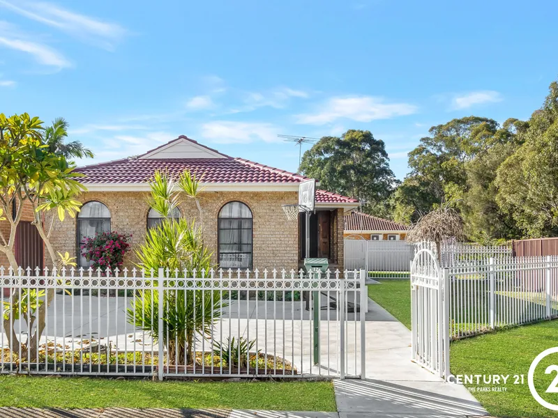 Three Bedroom Family Home In A Prime Location!