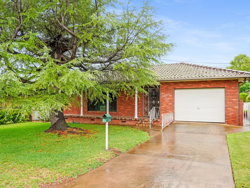 Premier Location on Camp Hill