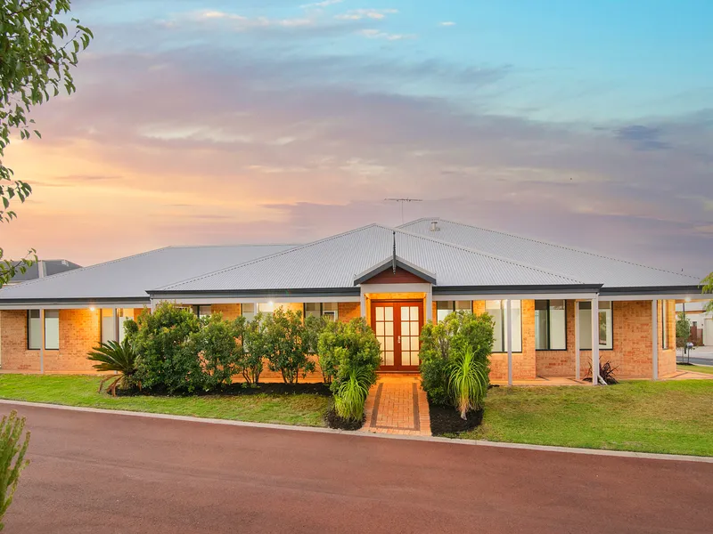 FRESH, VACANT AND READY TO MOVE IN TOMORROW! 