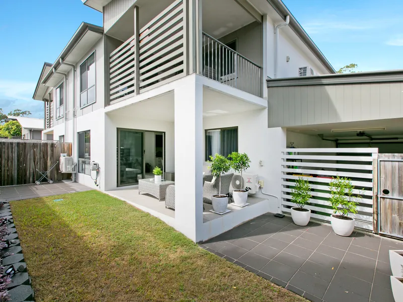 MODERN AND STYLISH GROUND FLOOR LIVING IN THE HEART OF CAPALABA