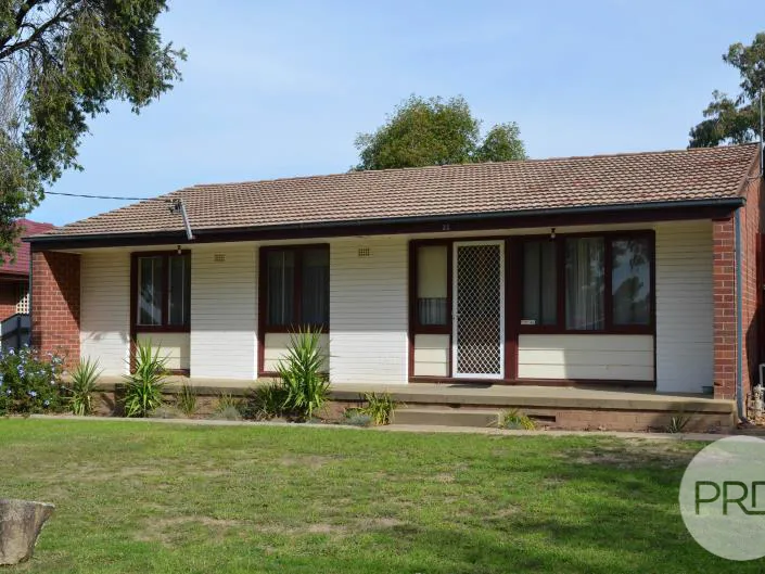 32 Menzies Avenue, KOORINGAL