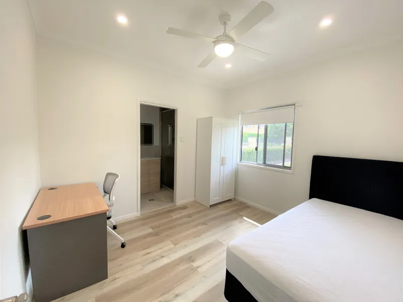 BRAND NEW, FULLY FURNISHED ROOM FOR RENT