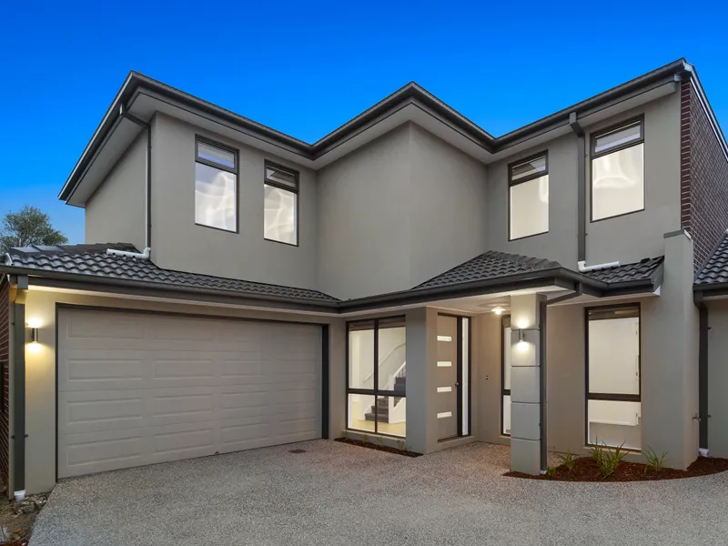 Near New 4BR Townhouse With Plenty Of Space