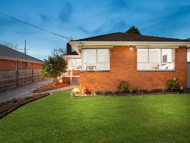 Discover Comfort and Style at 3 Linda Avenue – Your Ideal Family Haven in Box Hill North
