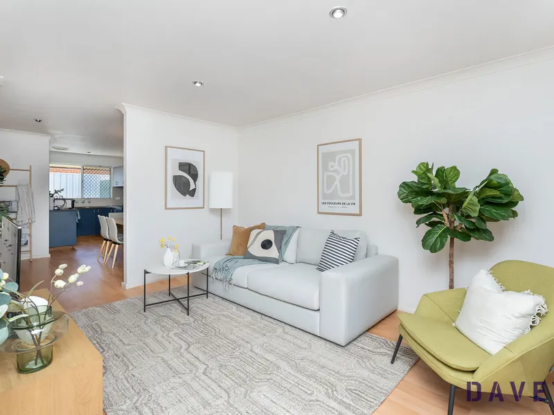Under Offer with Daniel Caccamo!