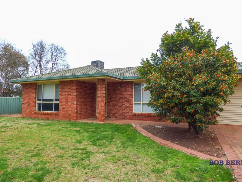 4 Bedroom home close to Orana Mall