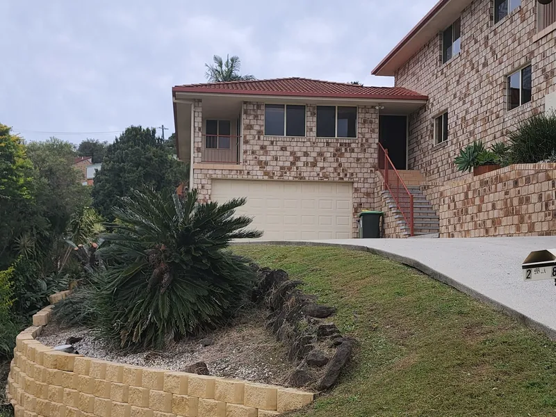 MODERN 3 BRM DUPLEX WITH STUNNING VIEWS