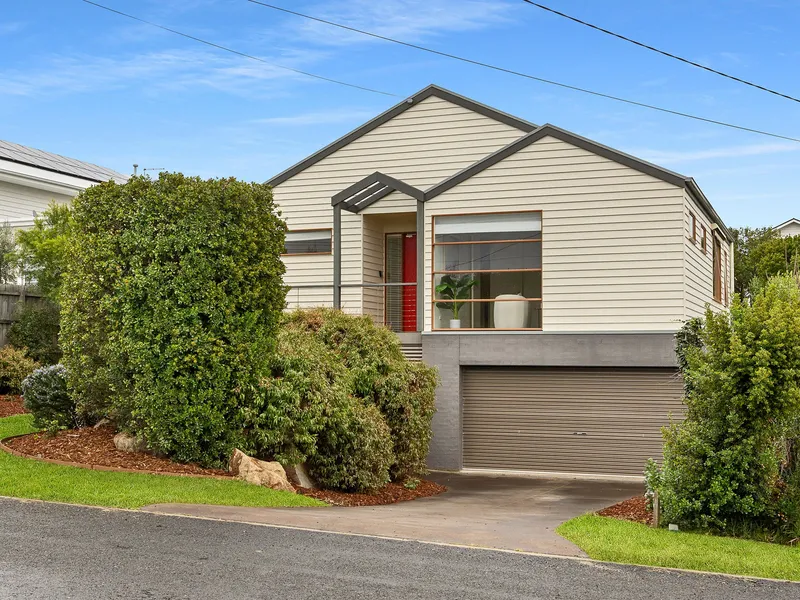 Sorrento Sanctuary with Room to Relax