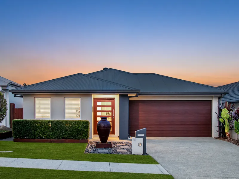 Metricon Built Home in Highly Sought-After Estate